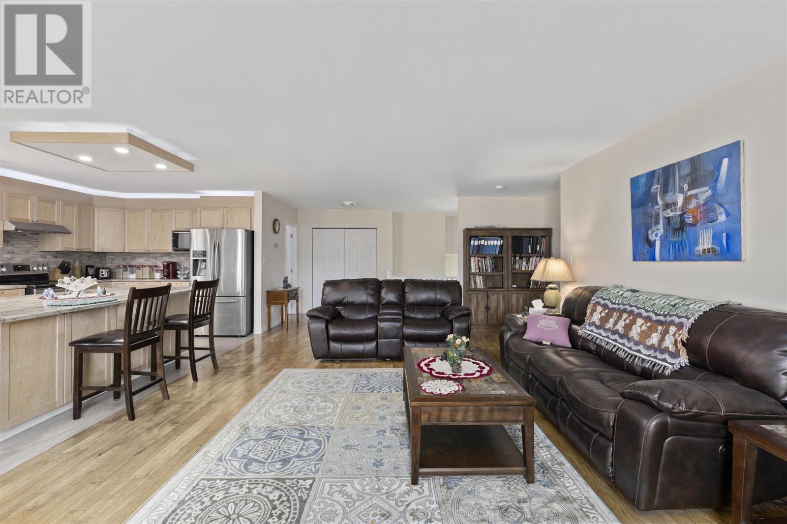 Photo 5 of 47 B River Dr, Blind River ON