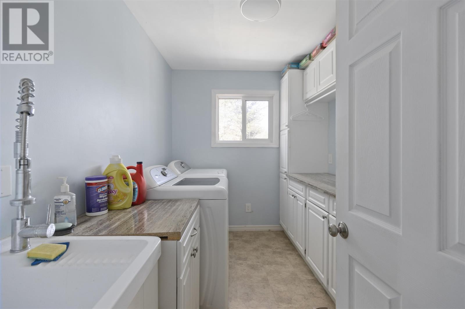 Photo 29 of 47 B River Dr, Blind River ON