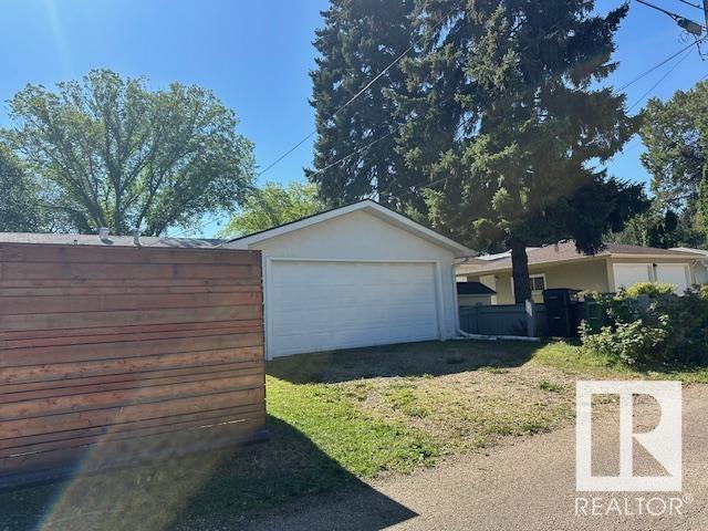 Photo 44 of 8528 64 Av Nw, Edmonton AB