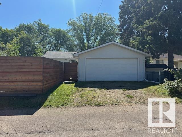 Photo 45 of 8528 64 Av Nw, Edmonton AB