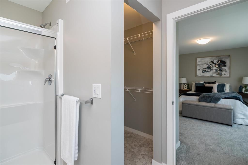 Photo 33 of 275 Robert Bockstael Drive, Winnipeg MB