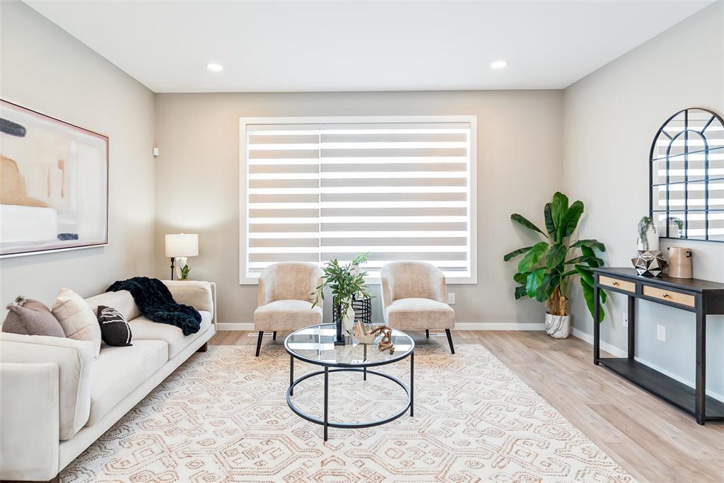 Photo 9 of 275 Robert Bockstael Drive, Winnipeg MB