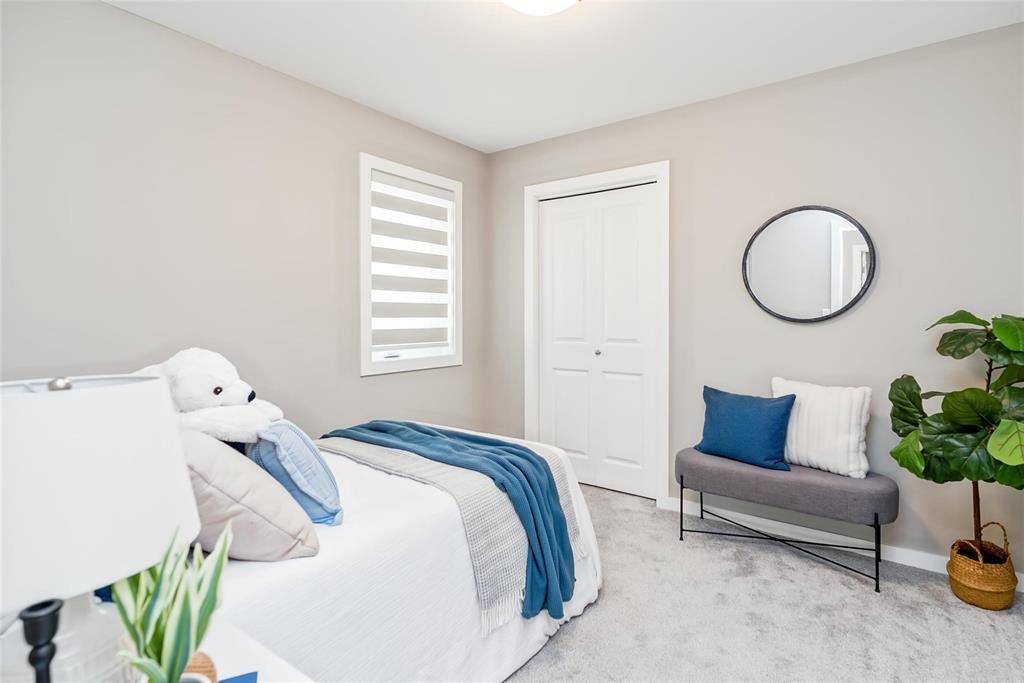 Photo 36 of 275 Robert Bockstael Drive, Winnipeg MB