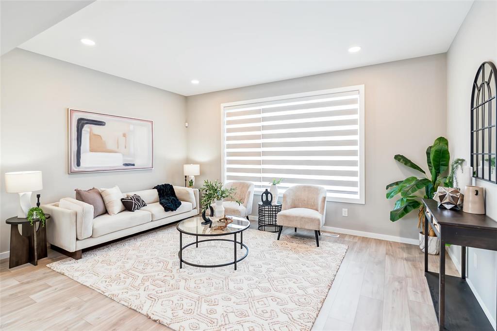 Photo 7 of 275 Robert Bockstael Drive, Winnipeg MB
