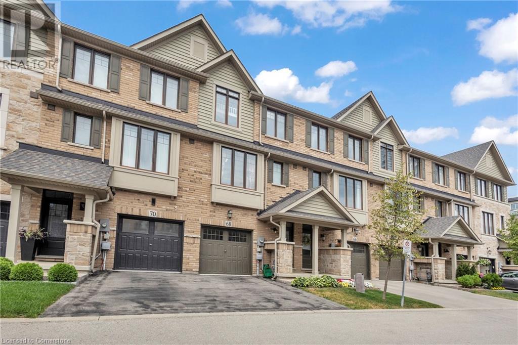 Photo 8 of 68 Esplanade Lane, Grimsby ON