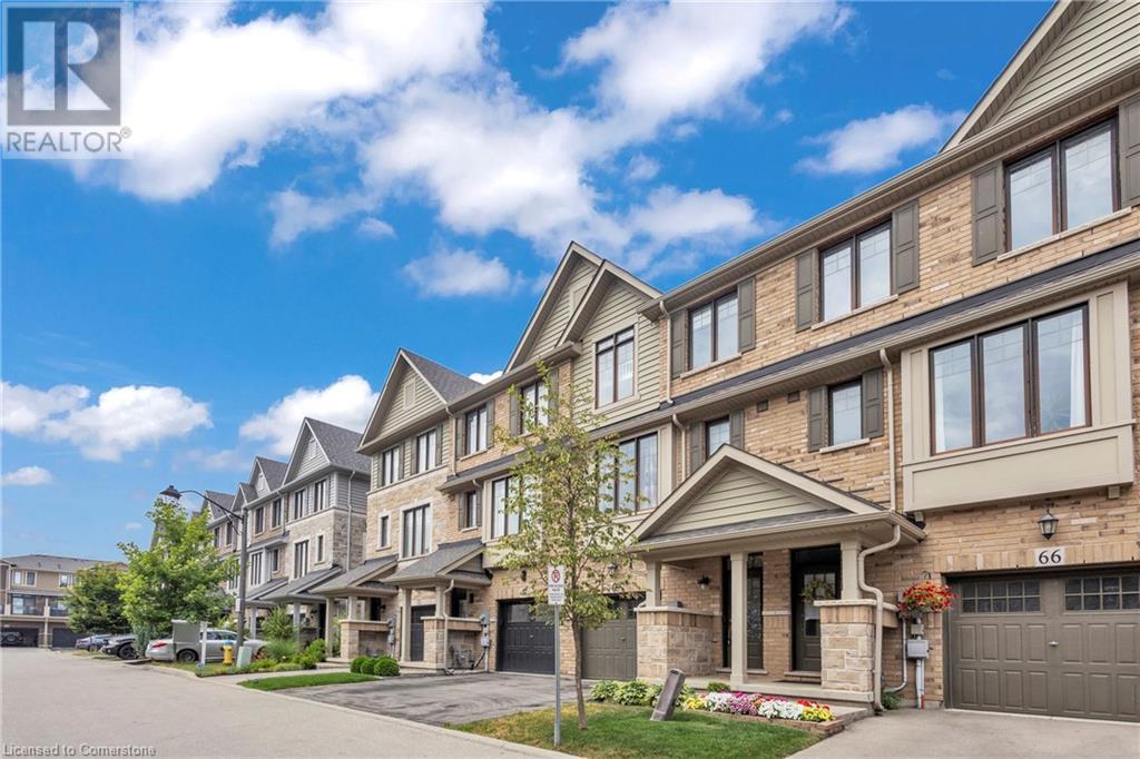 Photo 9 of 68 Esplanade Lane, Grimsby ON