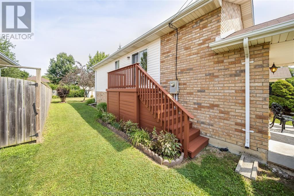 Photo 23 of 750 Cabana Road East, Windsor ON