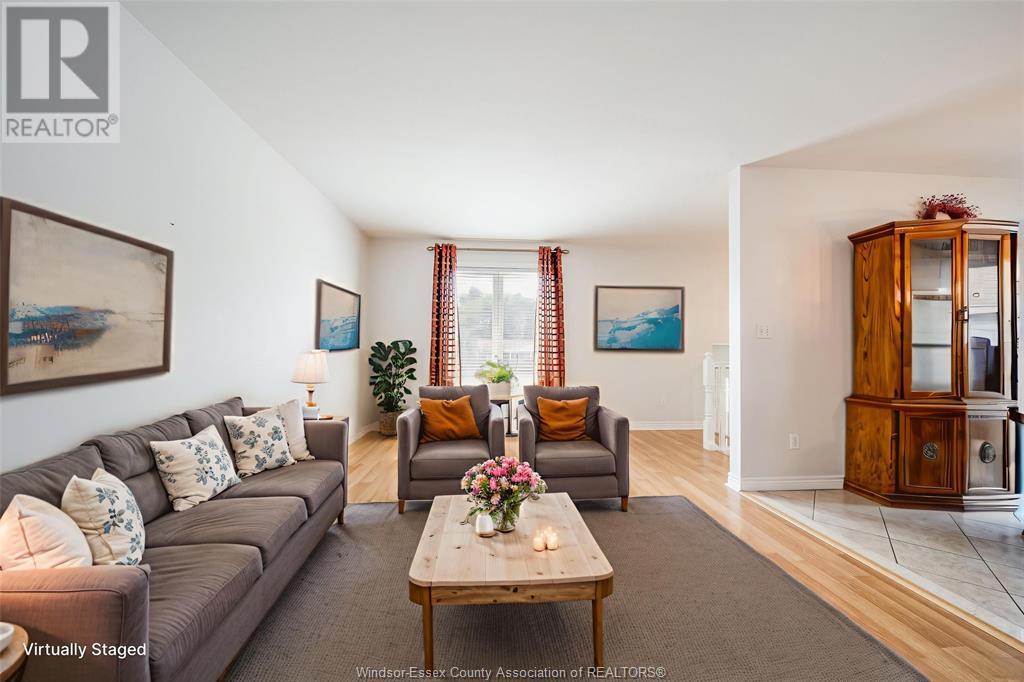 Photo 6 of 750 Cabana Road East, Windsor ON