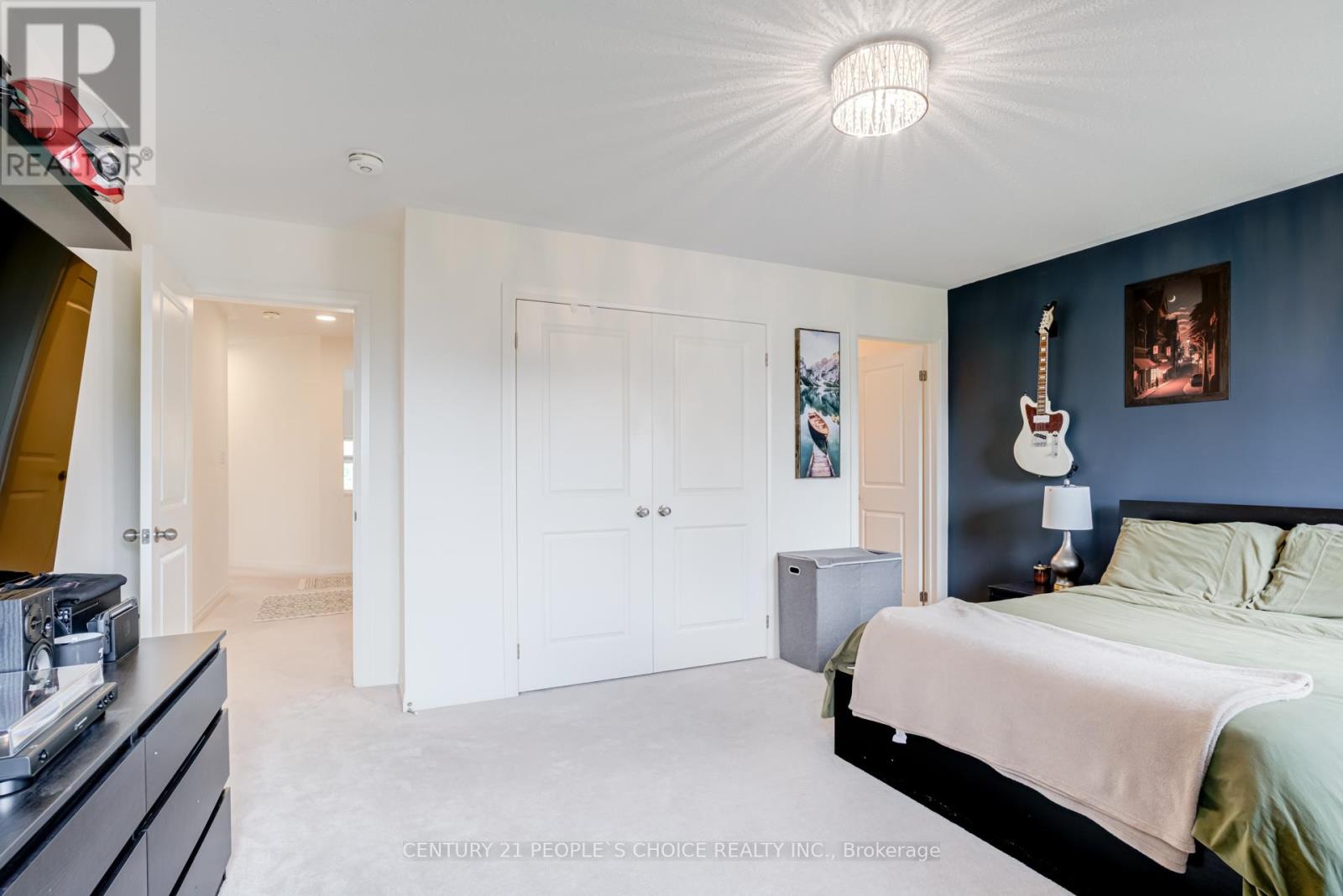 Photo 26 of 169 East Shore Drive, Clarington ON