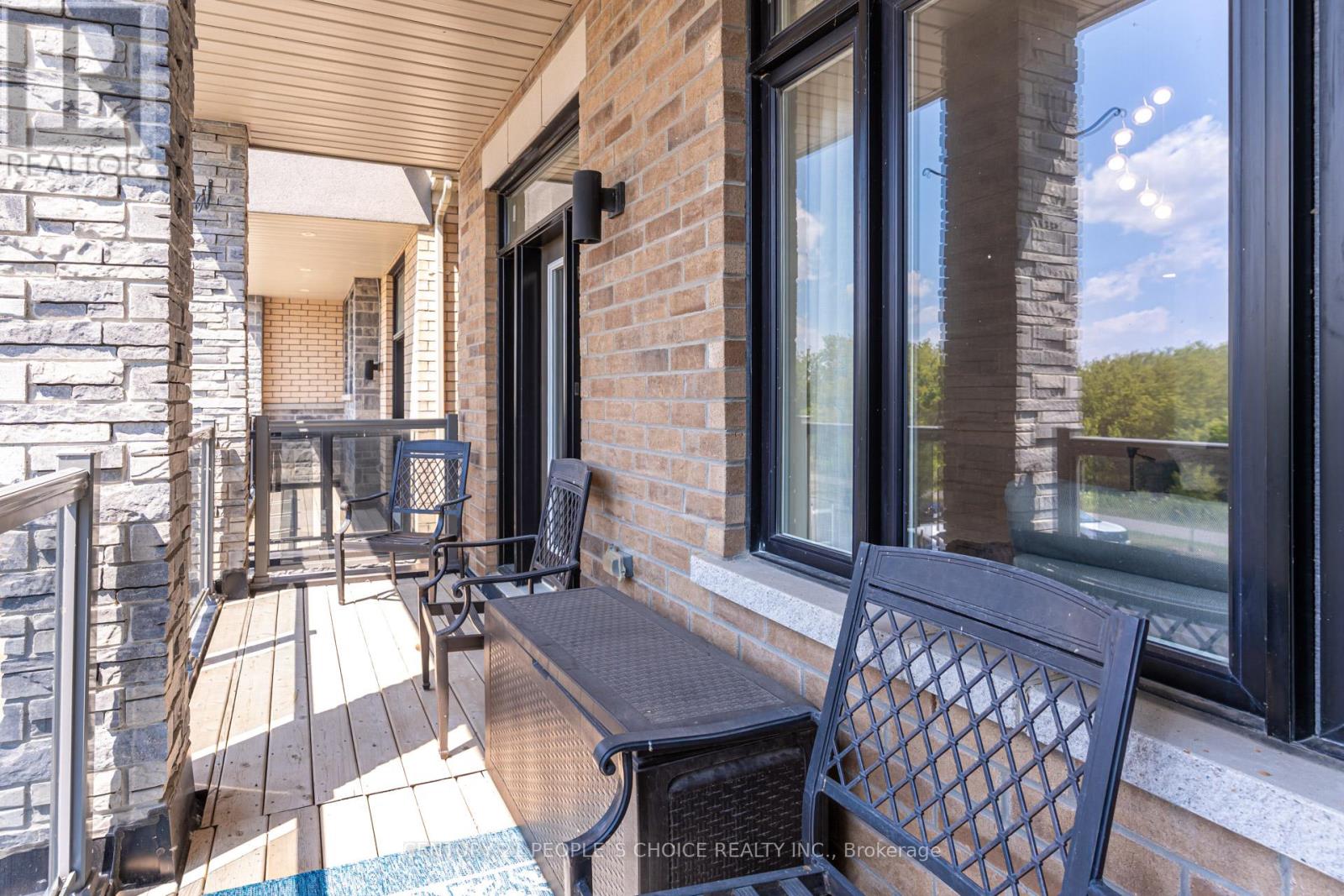Photo 13 of 169 East Shore Drive, Clarington ON