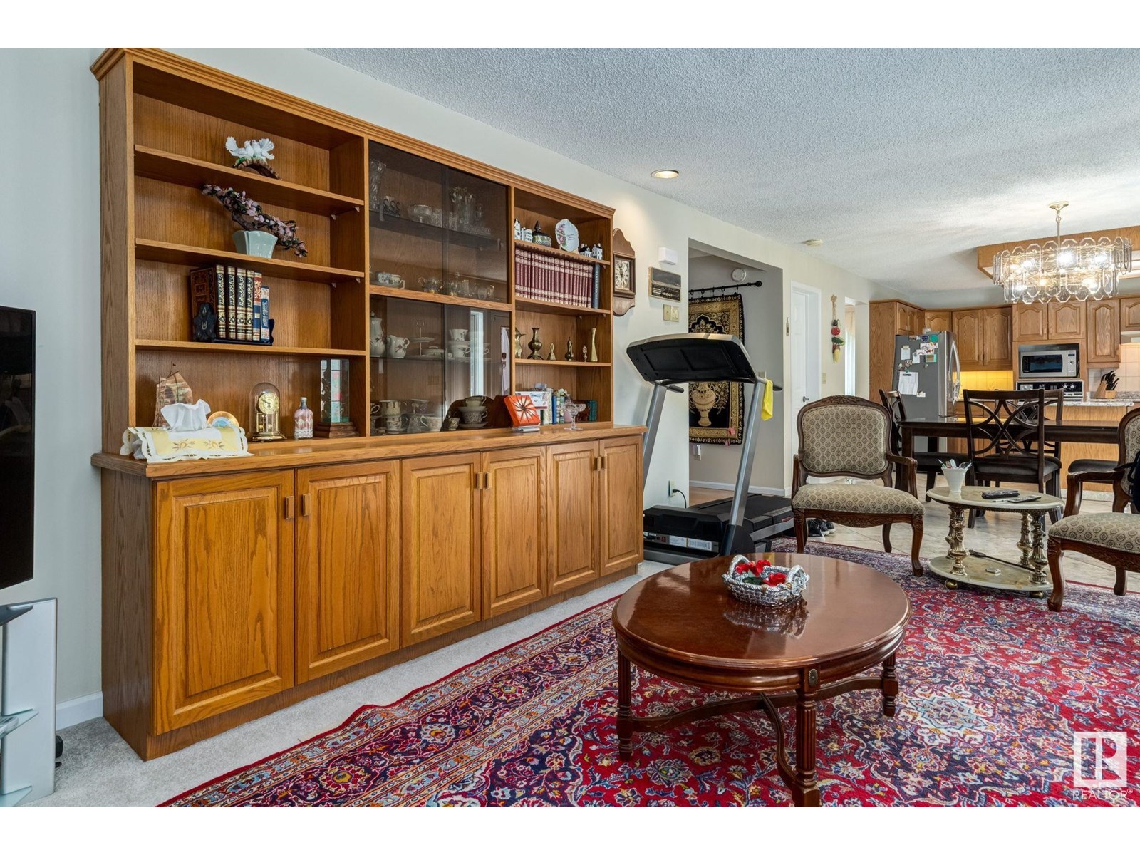 Photo 16 of 470 Rooney Cr Nw, Edmonton AB