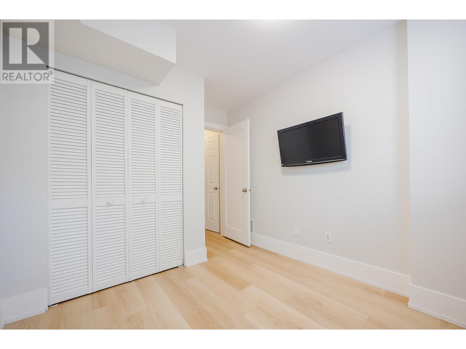 Photo 21 of 820 Edinburgh Street, New Westminster BC