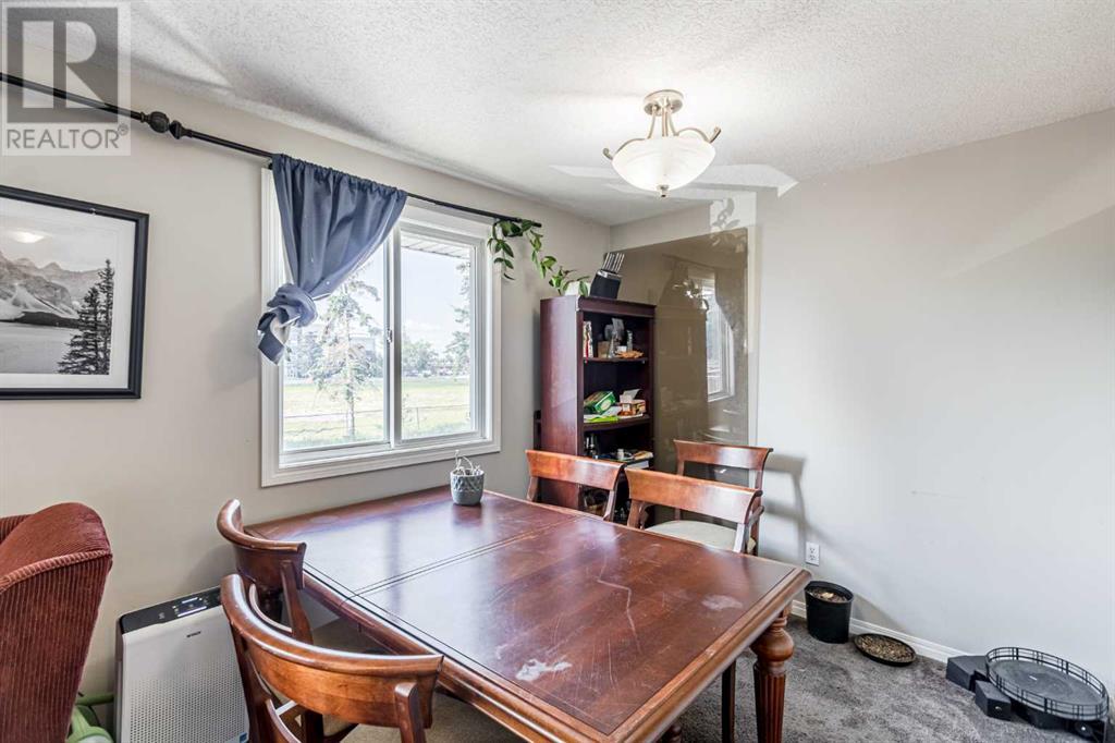 Photo 6 of 5 4547 7 Avenue Se, Calgary AB