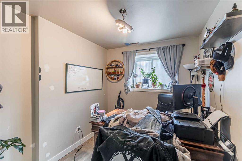 Photo 15 of 5 4547 7 Avenue Se, Calgary AB
