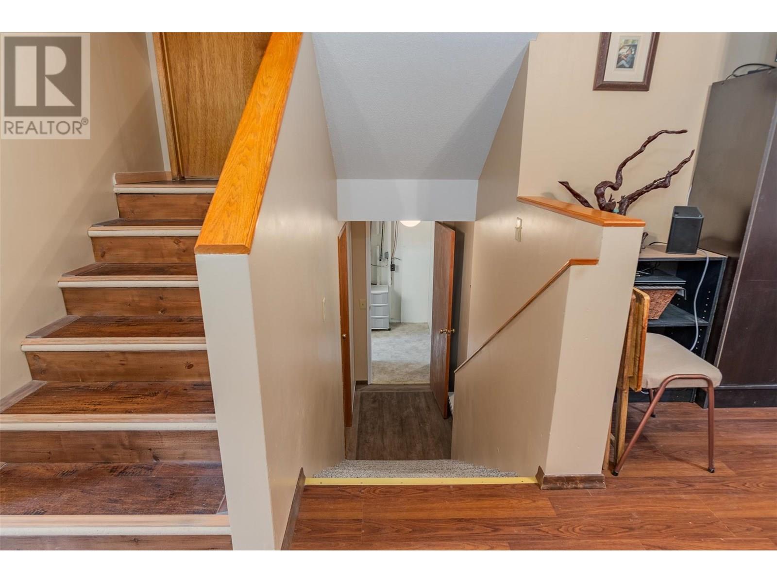 2068 Sixth Avenue, Trail