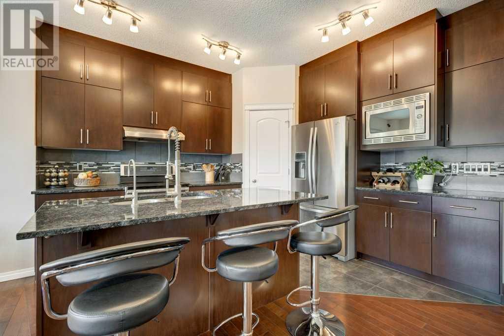 Photo 11 of 129 Walden Crescent Se, Calgary AB