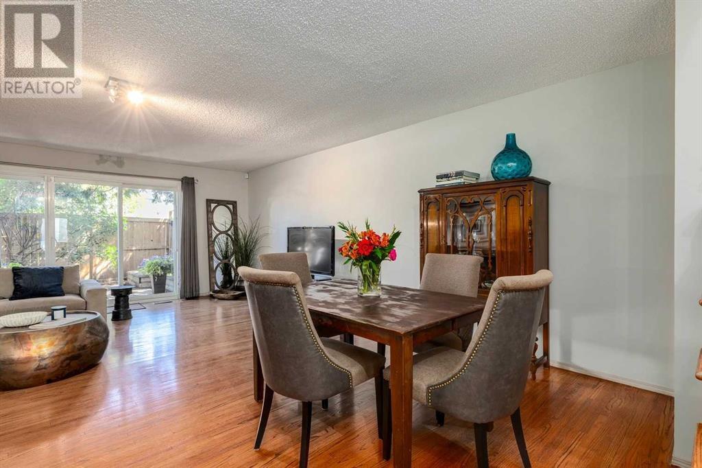 Single Family House for Sale in   Glenmore Trail SW Kelvin Grove Calgary 