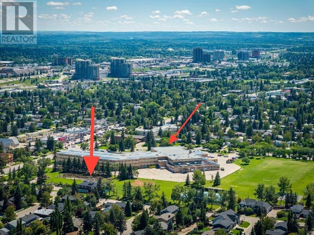 Single Family House for Sale in   Glenmore Trail SW Kelvin Grove Calgary 