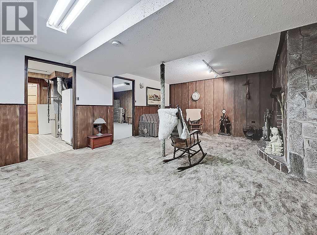 Single Family House Bungalow for Sale in  Lynnover Place SE Ogden Calgary 