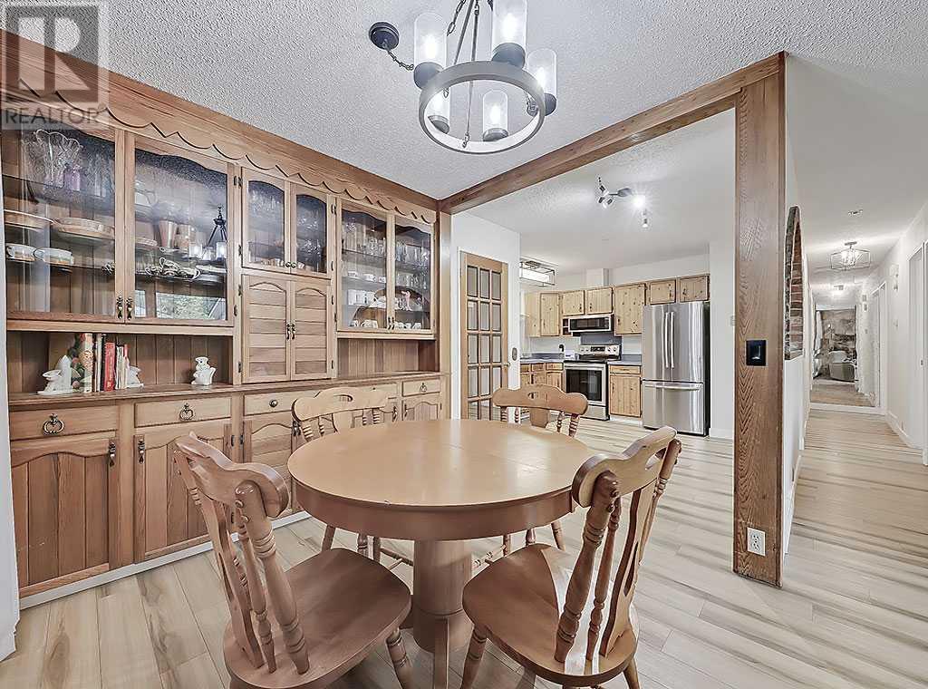 Single Family House Bungalow for Sale in  Lynnover Place SE Ogden Calgary 