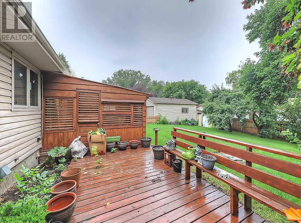 Single Family House Bungalow for Sale in  Lynnover Place SE Ogden Calgary 