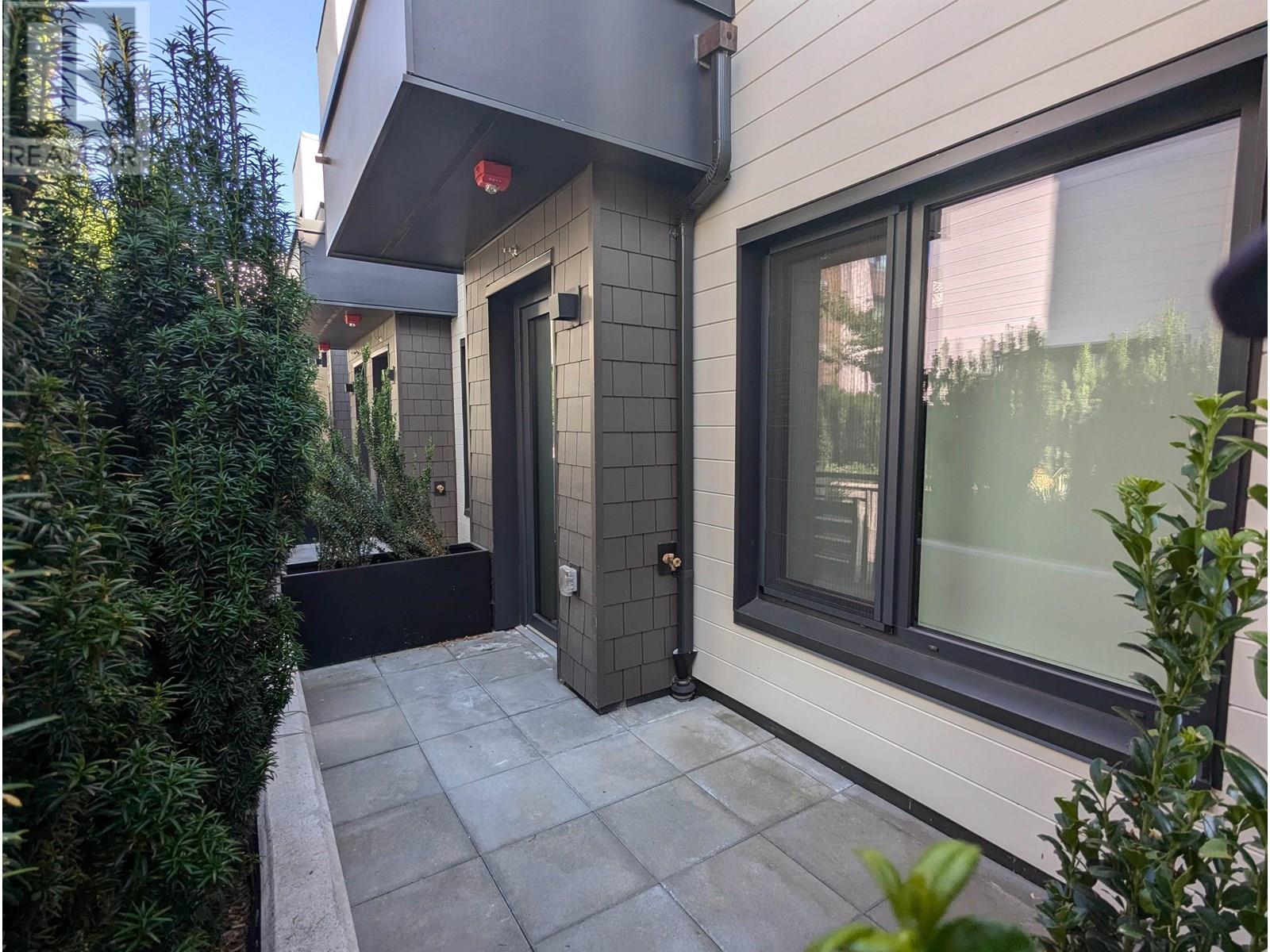 Photo 22 of 703 606 Foster Avenue, Coquitlam BC