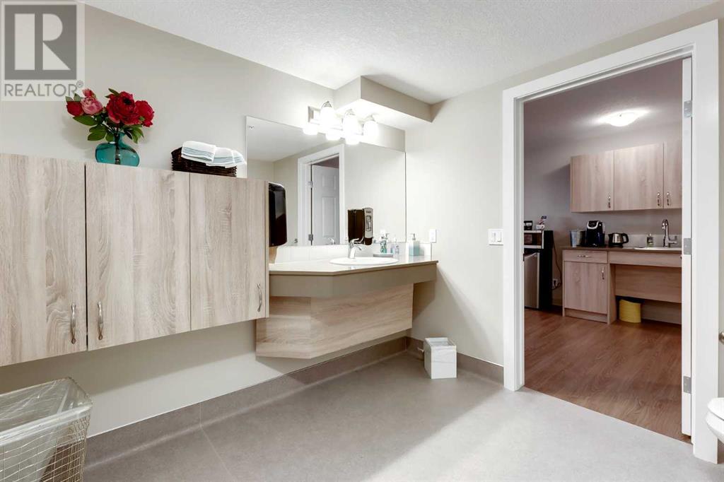 Single Family House for Sale in   Eversyde Avenue SW Evergreen Calgary 