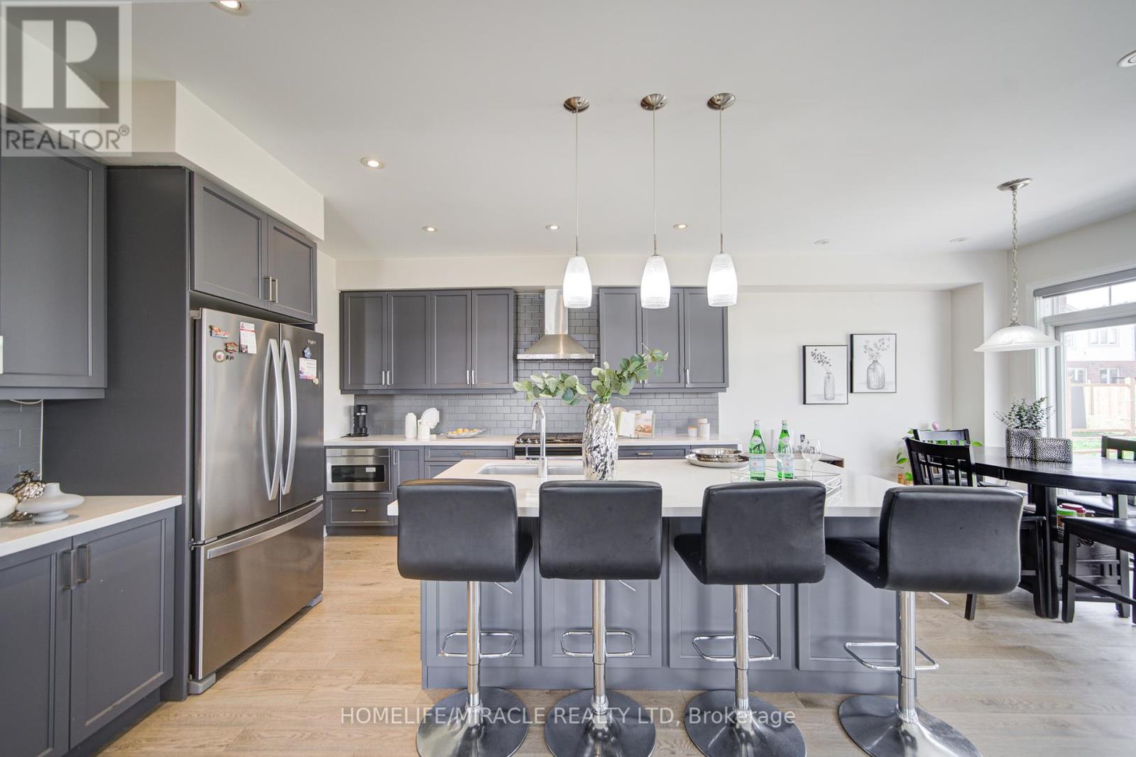 Photo 16 of 2 William Dunlop Street, Kitchener ON