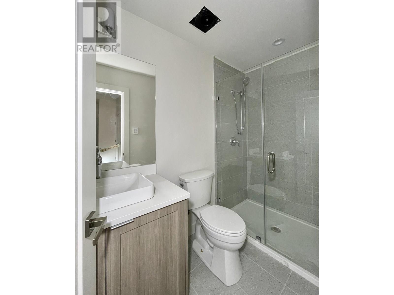 8101 464 EAGLECREST DRIVE, Gibsons