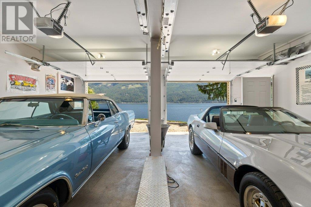 Photo 1 of 4842 Sunnybrae Canoe Point Road, Tappen BC