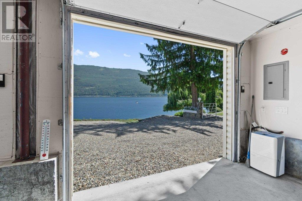 Photo 72 of 4842 Sunnybrae Canoe Point Road, Tappen BC