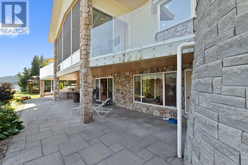 Photo 5 of 4842 Sunnybrae Canoe Point Road, Tappen BC