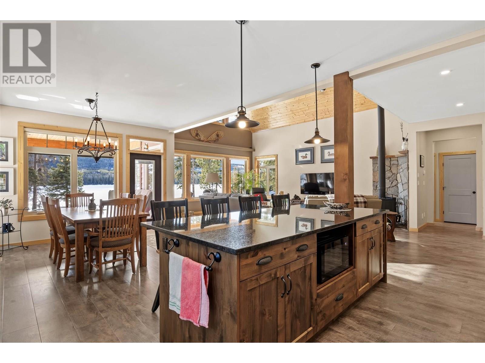 Photo 12 of 3815 Water Street, Kamloops BC