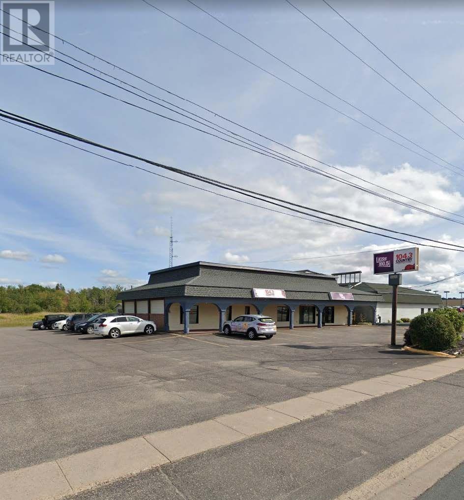 Photo 1 of 642 Great Northern Rd, Sault Ste Marie ON