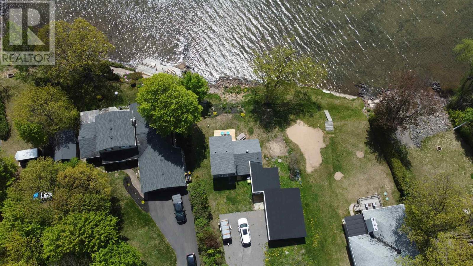 Photo 4 of 44 Pinder Dr, Prince Township ON