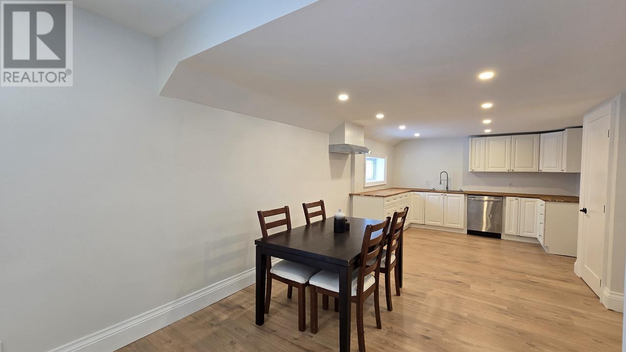 Photo 19 of 44 Pinder Dr, Prince Township ON