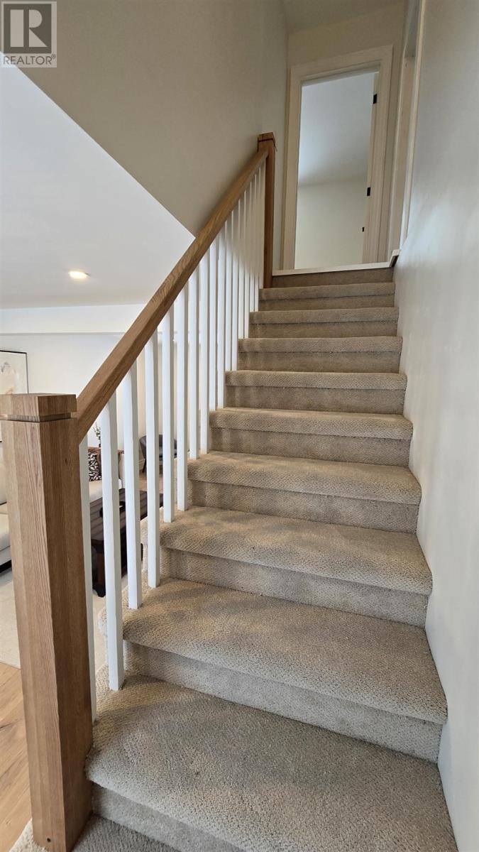 Photo 22 of 44 Pinder Dr, Prince Township ON