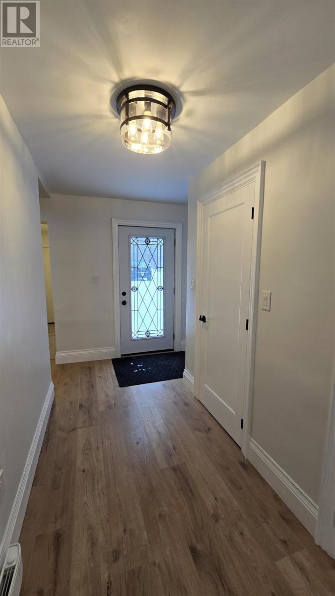 Photo 7 of 44 Pinder Dr, Prince Township ON