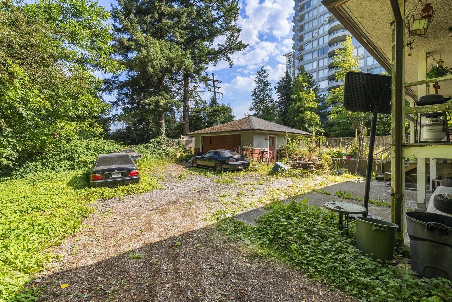 Photo 5 of 13321 108 Avenue, Surrey BC