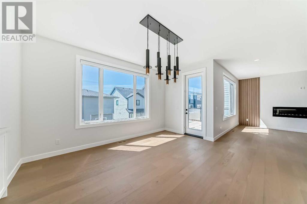 Single Family House for Sale in  Spring Creek Circle SW Springbank Hill Calgary 