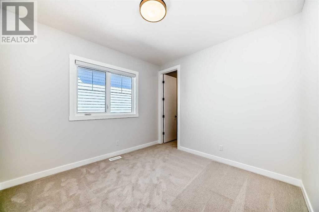 Single Family House for Sale in  Spring Creek Circle SW Springbank Hill Calgary 