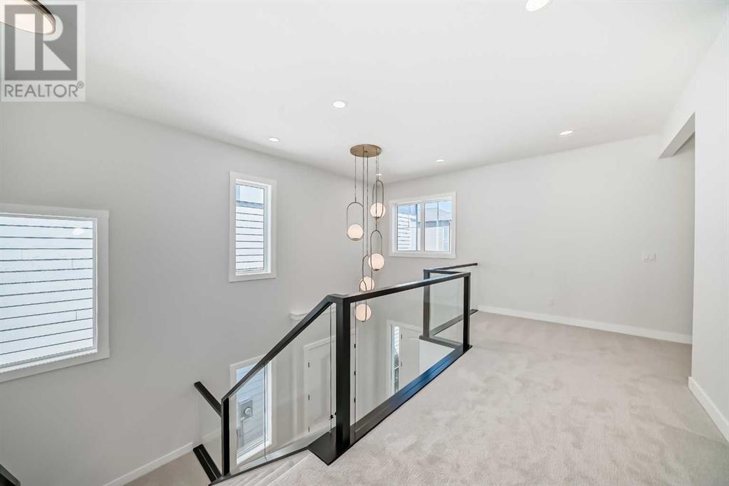 Single Family House for Sale in  Spring Creek Circle SW Springbank Hill Calgary 