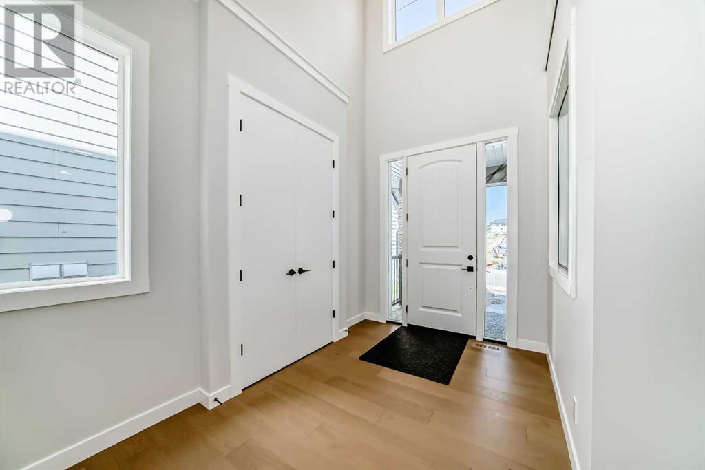 Single Family House for Sale in  Spring Creek Circle SW Springbank Hill Calgary 