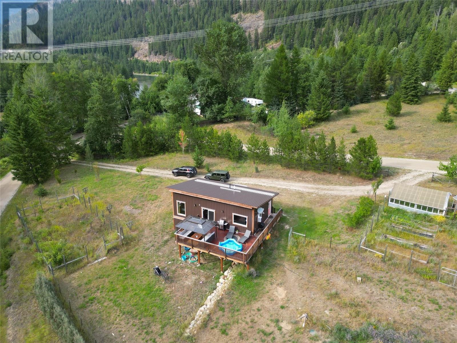 Photo 10 of 3364 Koch Siding Road, Slocan Park BC