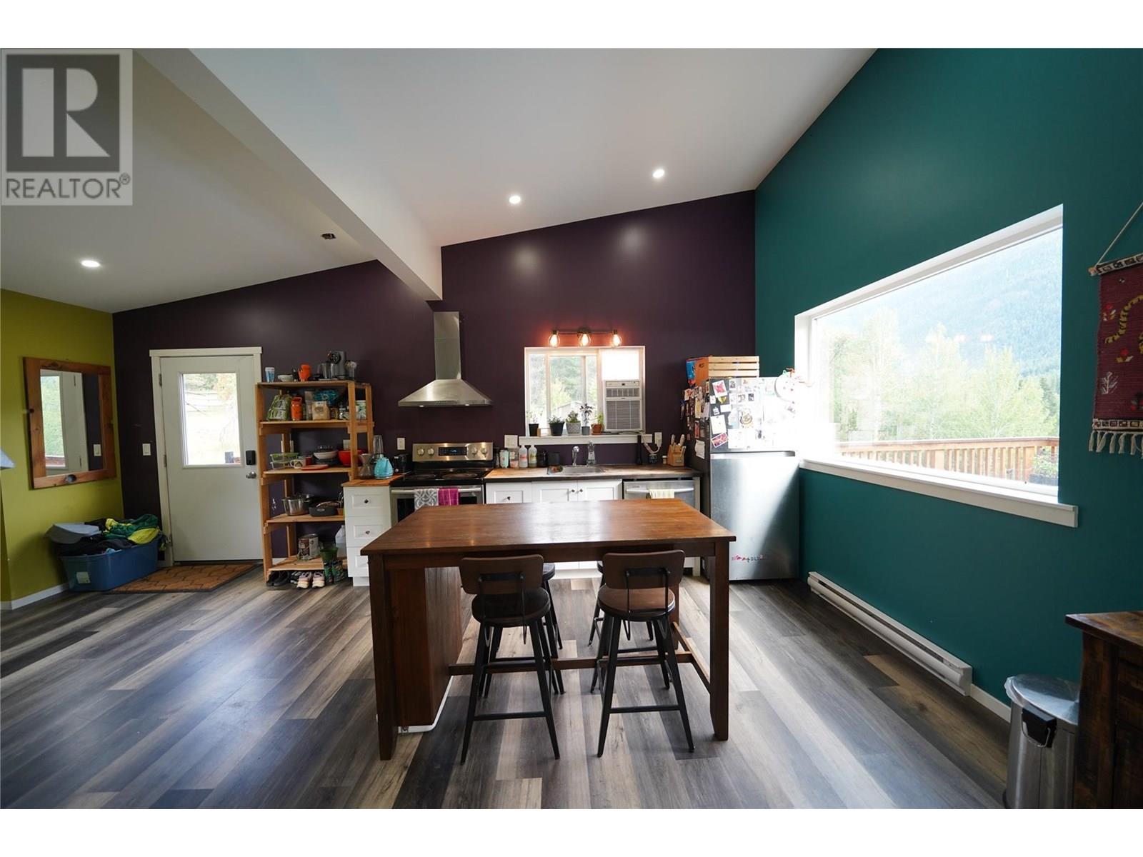 Photo 11 of 3364 Koch Siding Road, Slocan Park BC