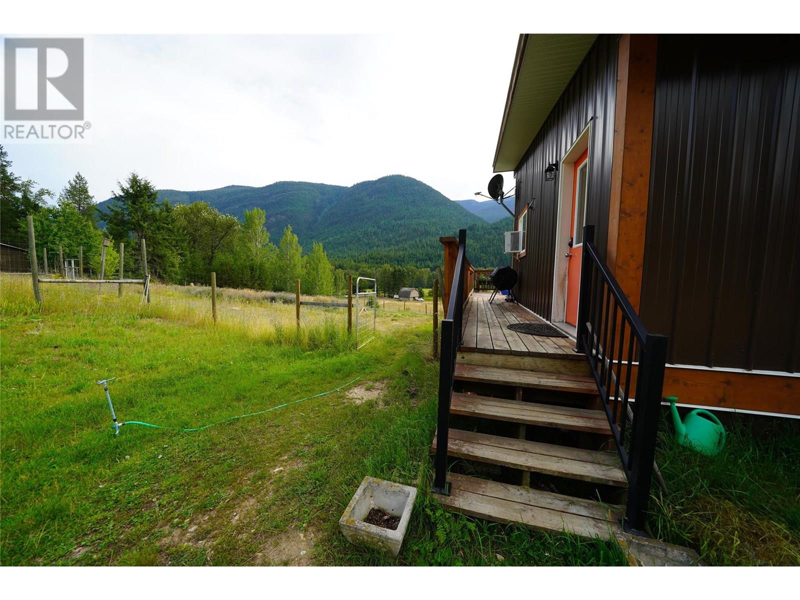Photo 62 of 3364 Koch Siding Road, Slocan Park BC