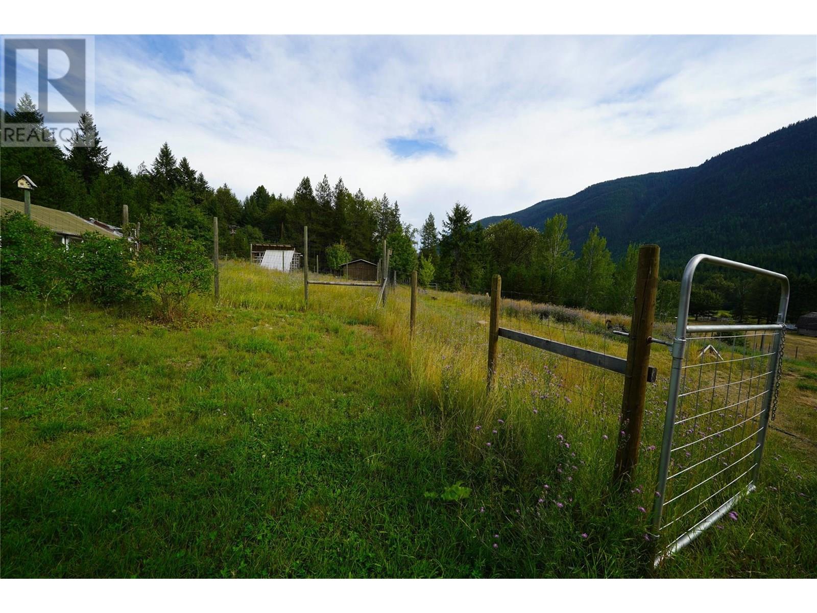 Photo 84 of 3364 Koch Siding Road, Slocan Park BC