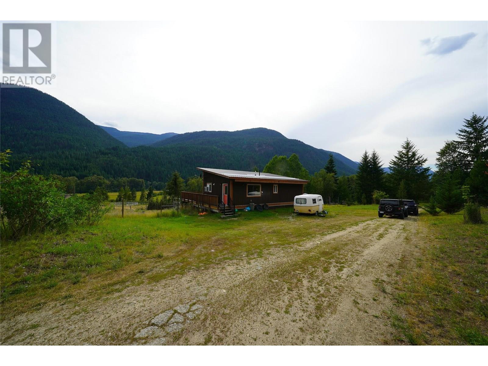 Photo 41 of 3364 Koch Siding Road, Slocan Park BC