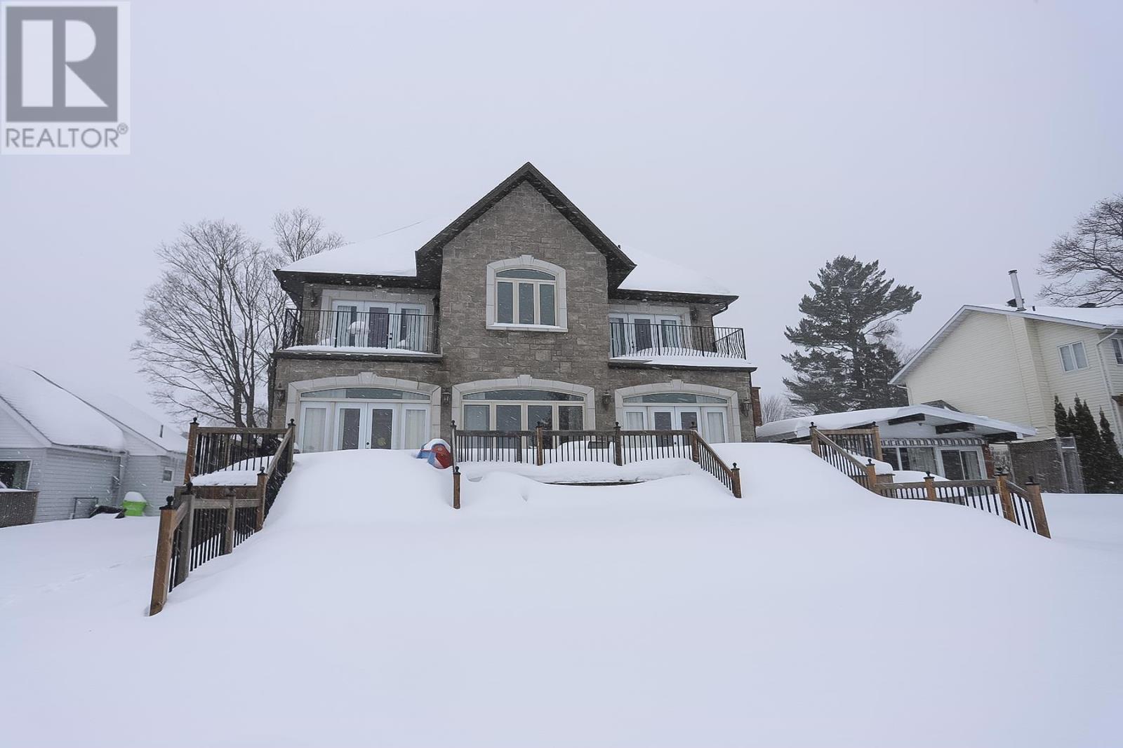 Photo 3 of 347 River Rd, Sault Ste Marie ON
