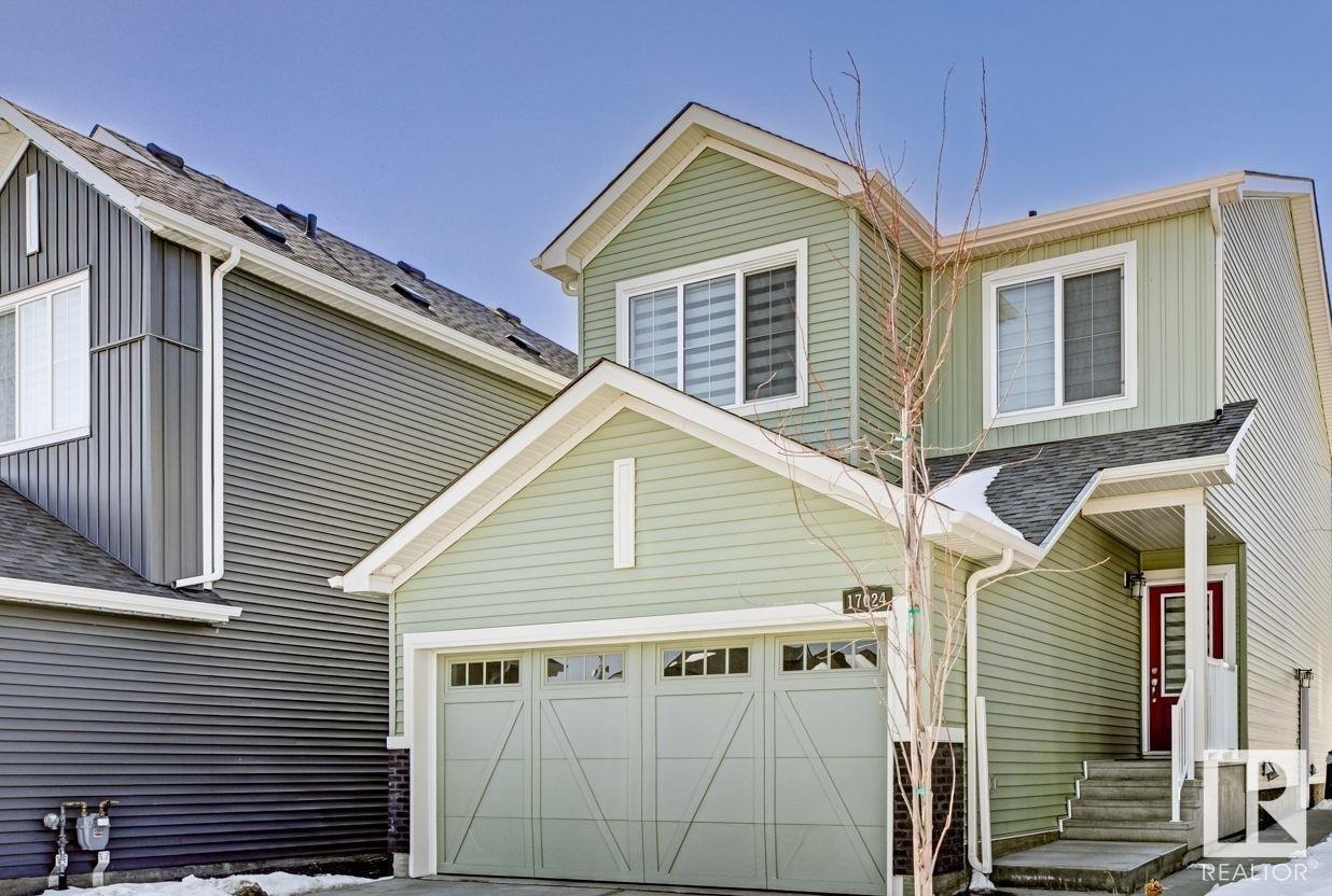 Photo 1 of 17024 45 St Nw, Edmonton AB